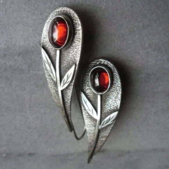 Silver Color hook earrings stone lab created - Picture 2 of 2